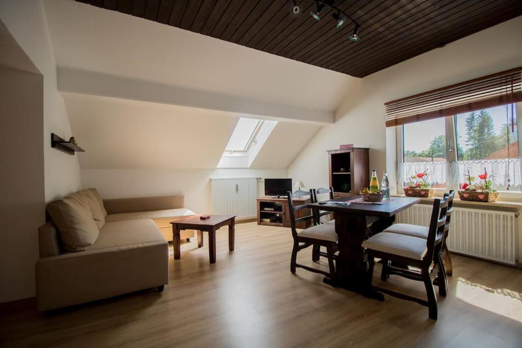 Ferienwohnung Weber Alpenveilchen Лехбрук Екстер'єр фото